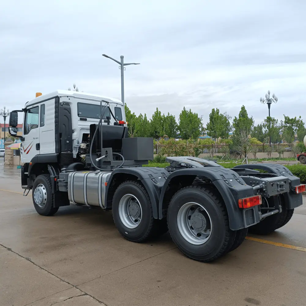 HOWO TX 6X4 Tractor Truck